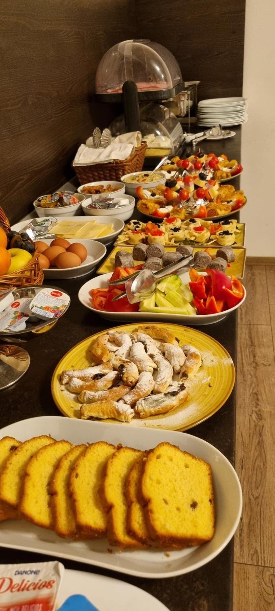 אורדאה Hotel Melody מראה חיצוני תמונה