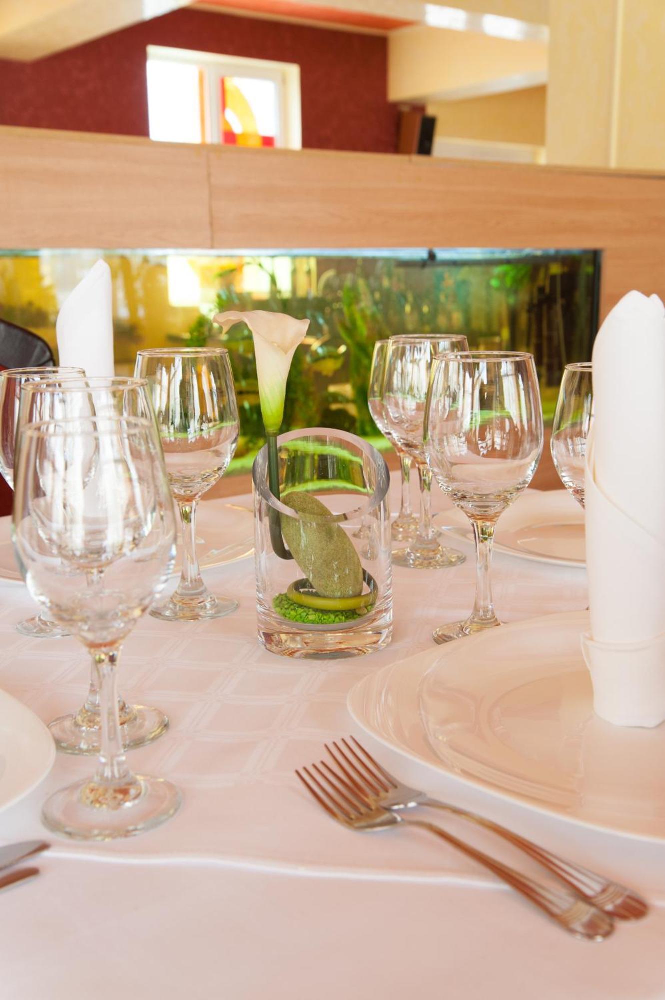 אורדאה Hotel Melody מראה חיצוני תמונה